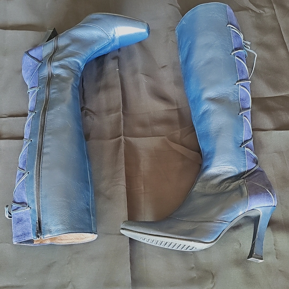 Stylish Blue Heeled Women's Boots